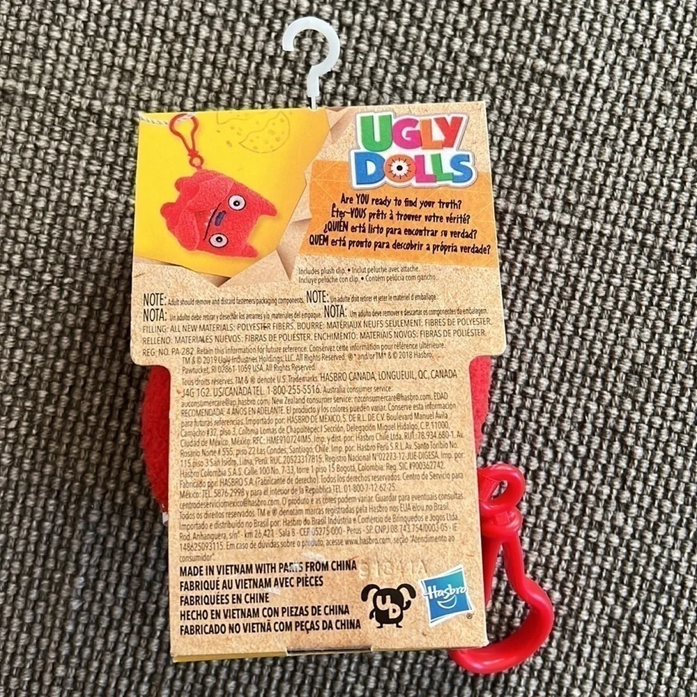 Ugly Dolls to go by Hasbro/ Lucky Bat with clip. NIB age 4+